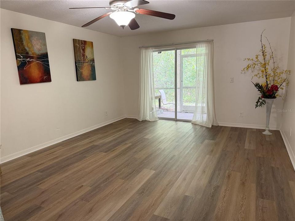For Rent: $2,000 (3 beds, 2 baths, 1680 Square Feet)