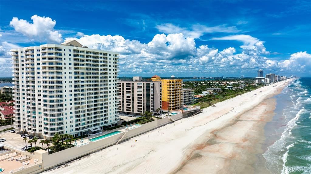 En Venta: $479,900 (2 camas, 2 baños, 1450 Pies cuadrados)