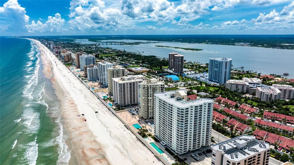 En Venta: $479,900 (2 camas, 2 baños, 1450 Pies cuadrados)