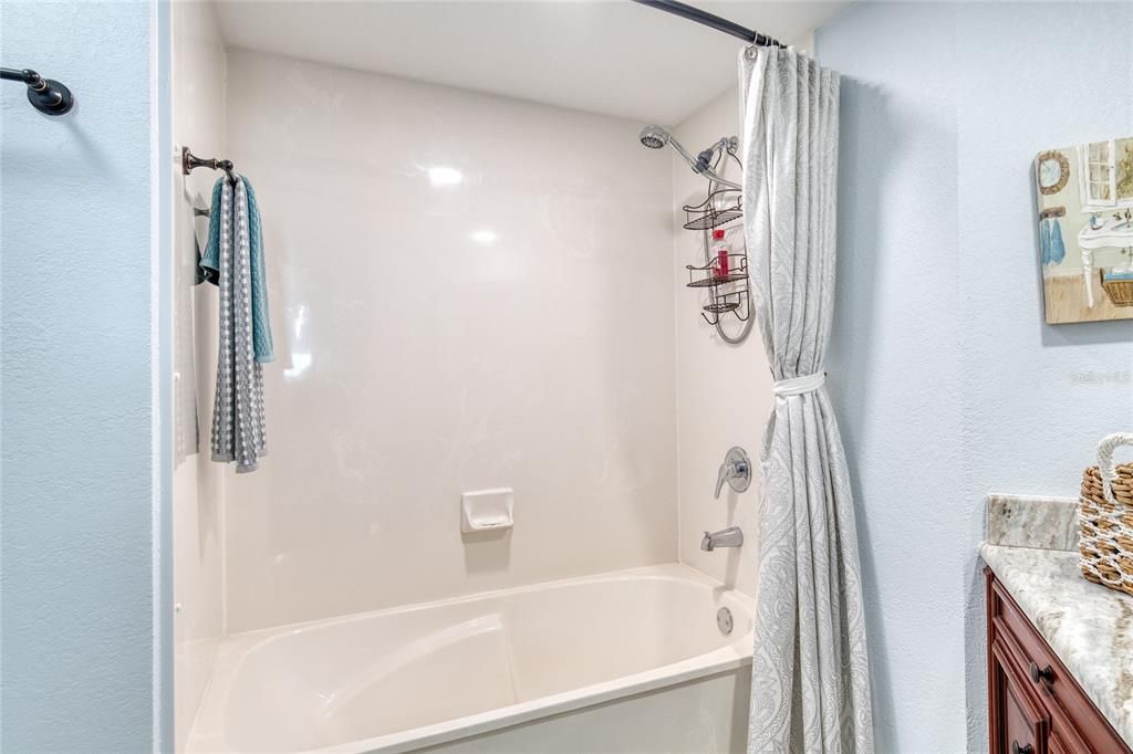 En Venta: $479,900 (2 camas, 2 baños, 1450 Pies cuadrados)