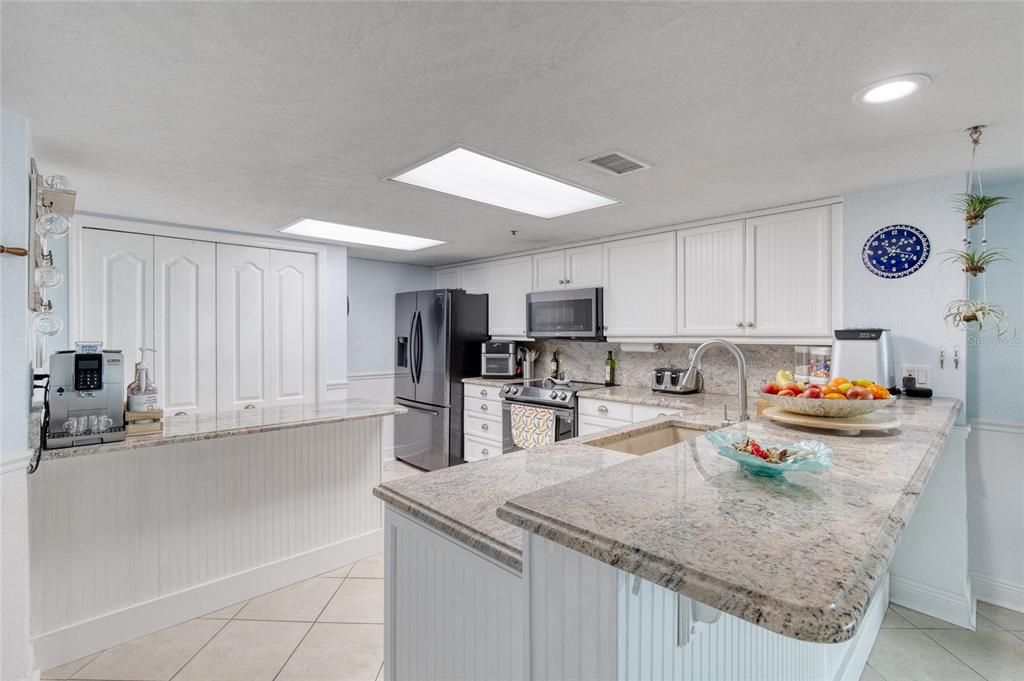 En Venta: $479,900 (2 camas, 2 baños, 1450 Pies cuadrados)