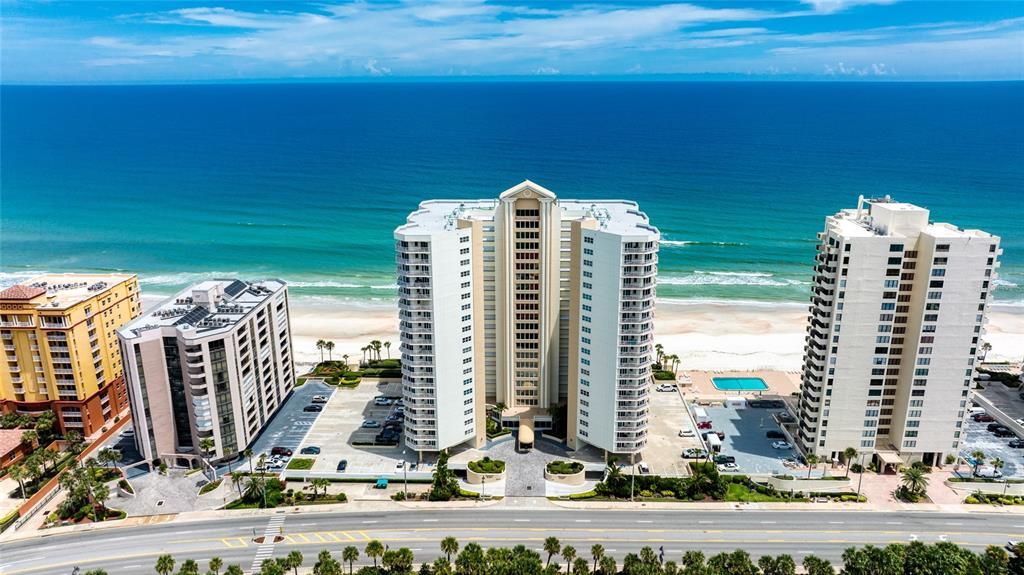 En Venta: $479,900 (2 camas, 2 baños, 1450 Pies cuadrados)
