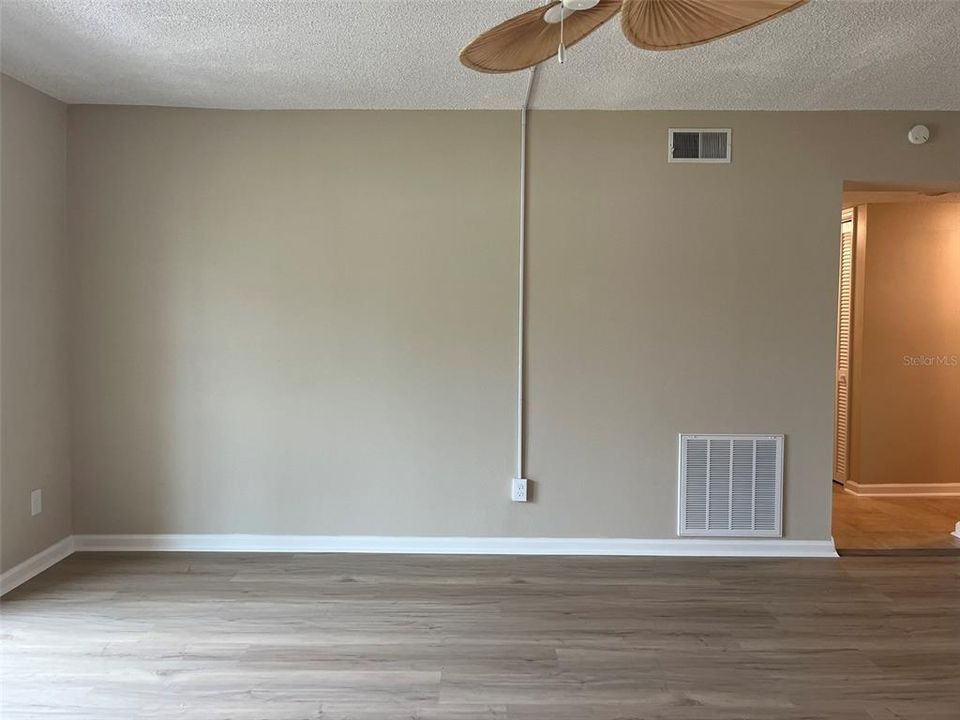 En Venta: $129,400 (2 camas, 2 baños, 864 Pies cuadrados)
