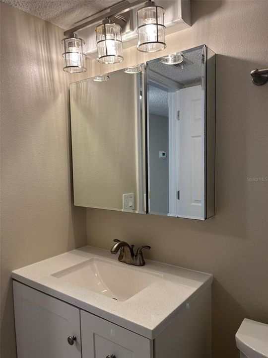 En Venta: $129,400 (2 camas, 2 baños, 864 Pies cuadrados)