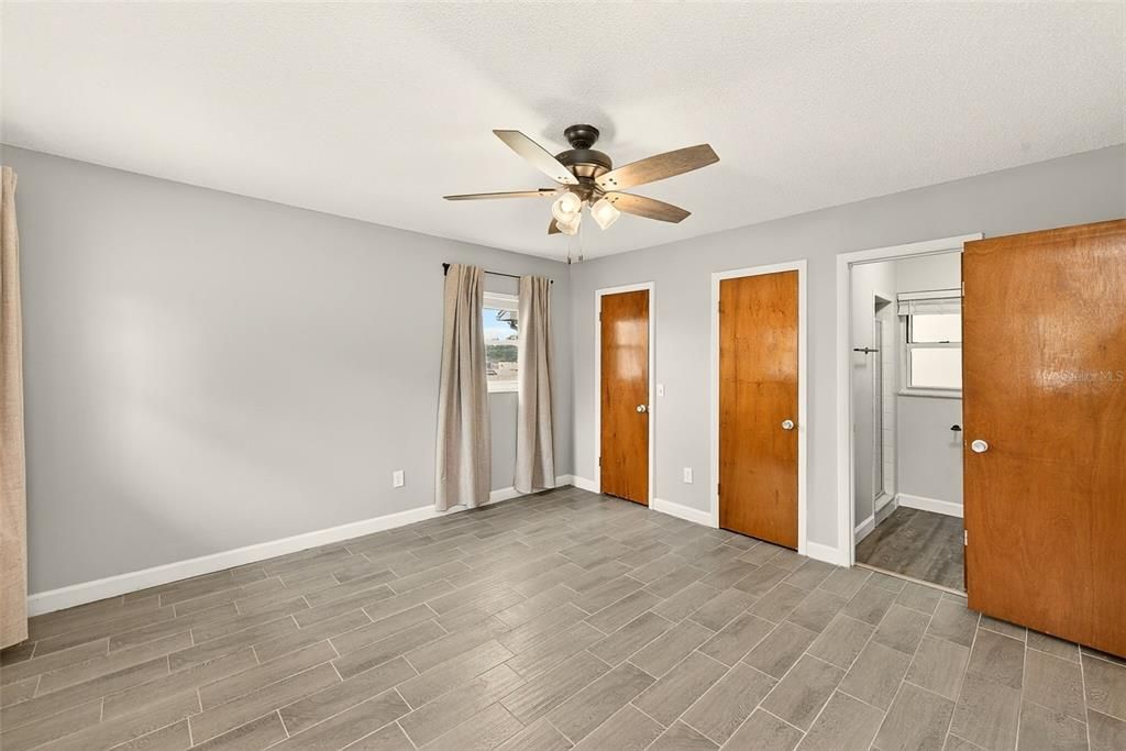 На продажу: $649,900 (6 спален, 4 ванн, 3146 Квадратных фут)