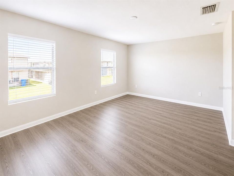 For Sale: $240,000 (2 beds, 2 baths, 1578 Square Feet)