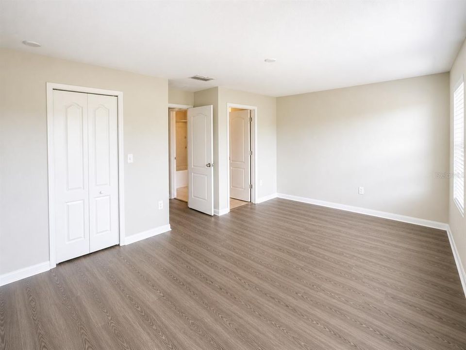 For Sale: $240,000 (2 beds, 2 baths, 1578 Square Feet)