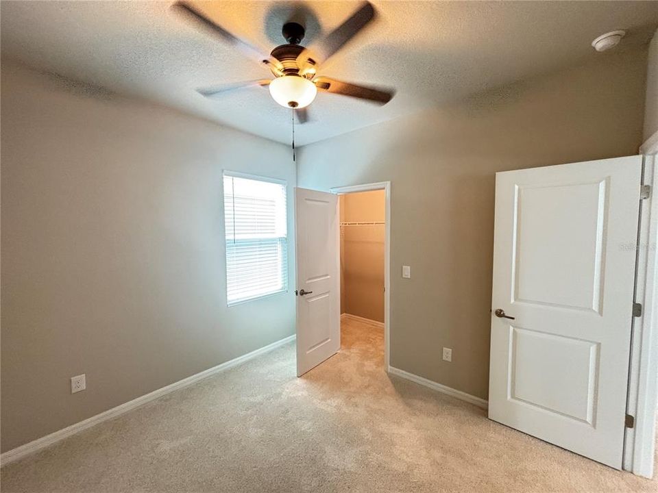 For Rent: $3,995 (5 beds, 3 baths, 2585 Square Feet)