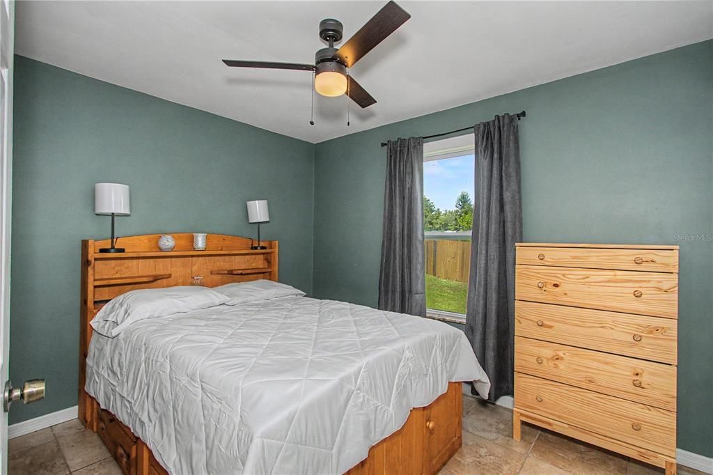 For Sale: $299,900 (3 beds, 2 baths, 1800 Square Feet)