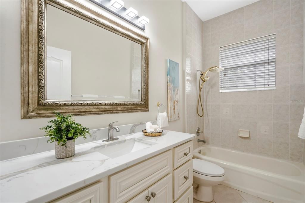 For Sale: $950,000 (4 beds, 4 baths, 3616 Square Feet)