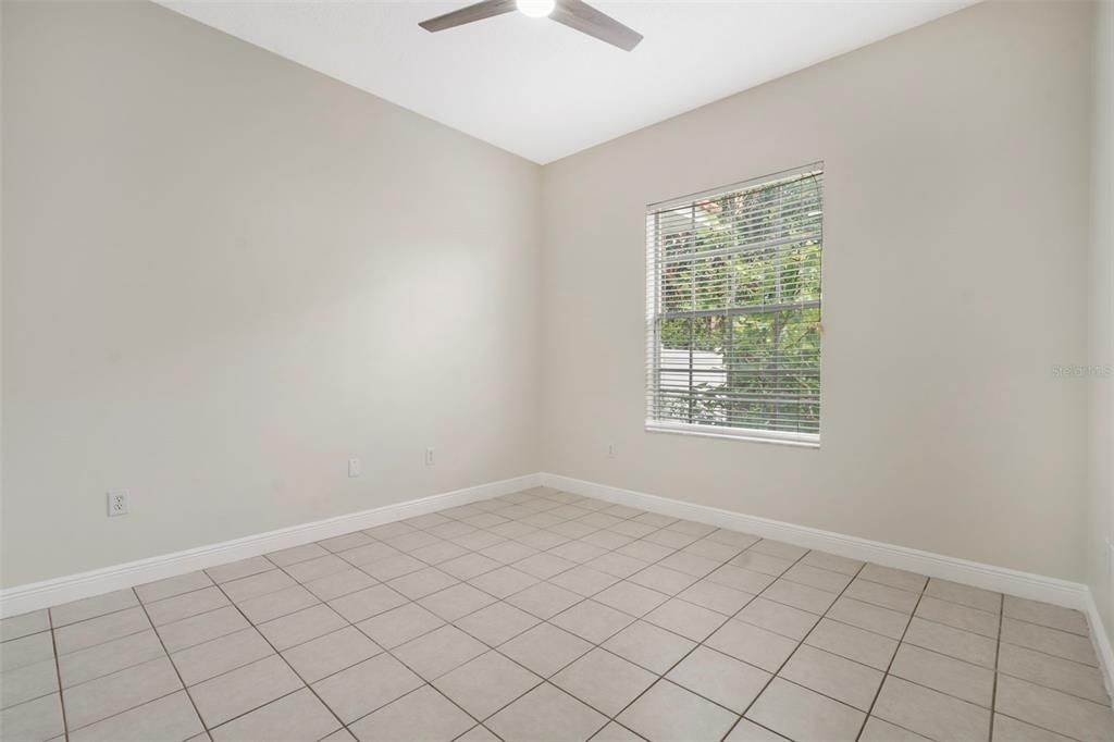 For Sale: $950,000 (4 beds, 4 baths, 3616 Square Feet)