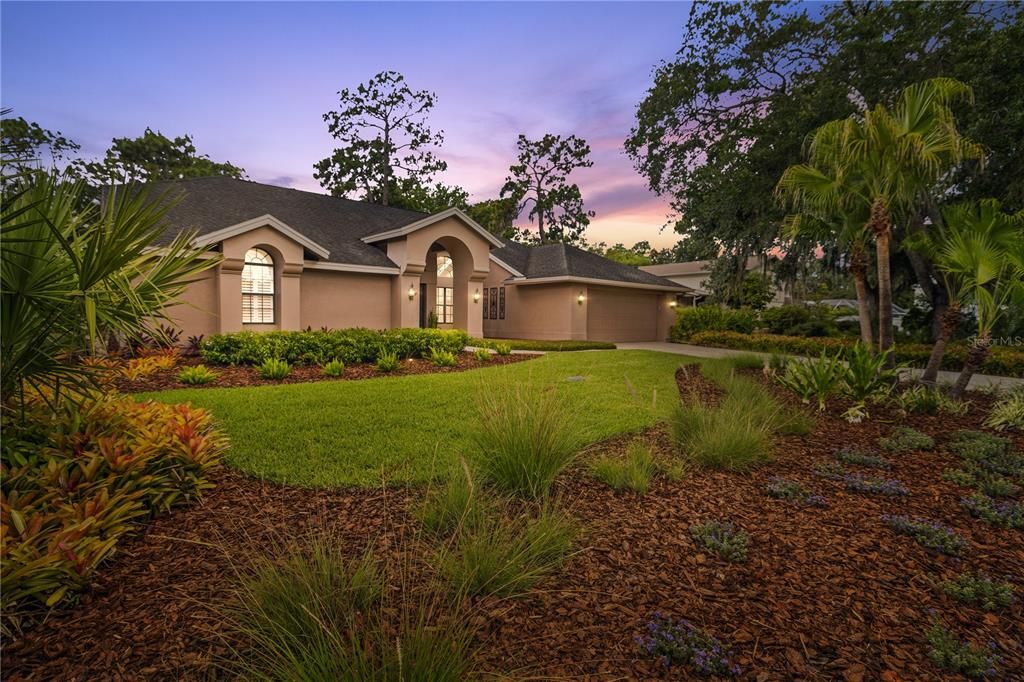 For Sale: $800,000 (4 beds, 3 baths, 2804 Square Feet)