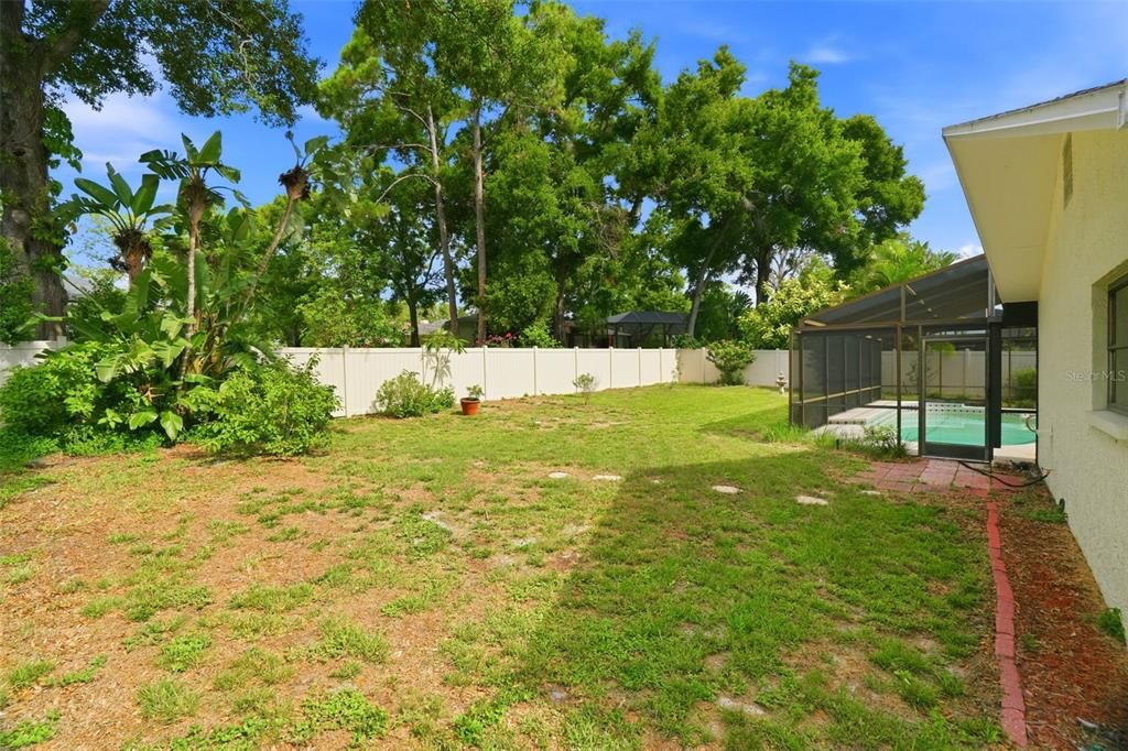 For Sale: $539,000 (3 beds, 2 baths, 1933 Square Feet)