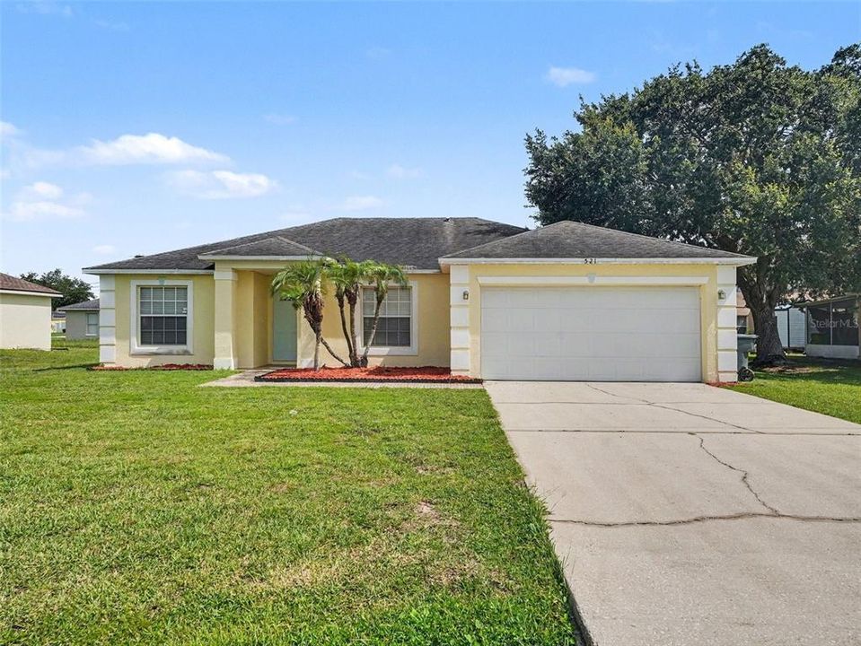 For Sale: $249,900 (4 beds, 2 baths, 1514 Square Feet)