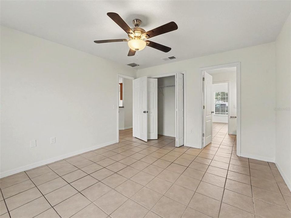 For Sale: $249,900 (4 beds, 2 baths, 1514 Square Feet)