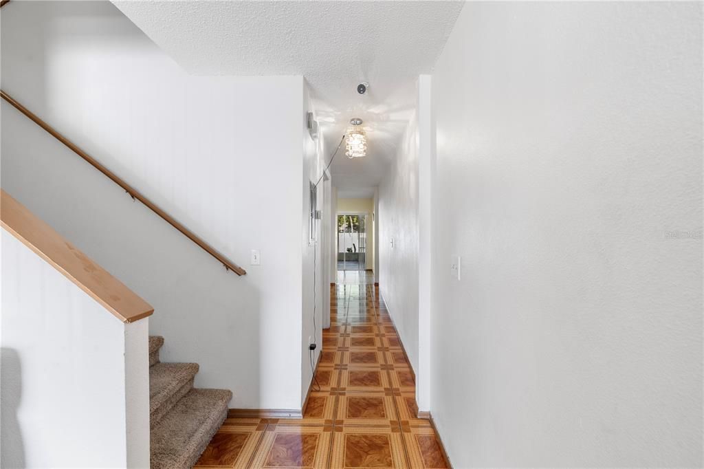 На продажу: $214,990 (2 спален, 2 ванн, 1490 Квадратных фут)