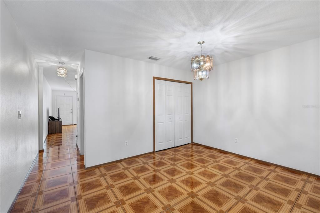 На продажу: $214,990 (2 спален, 2 ванн, 1490 Квадратных фут)