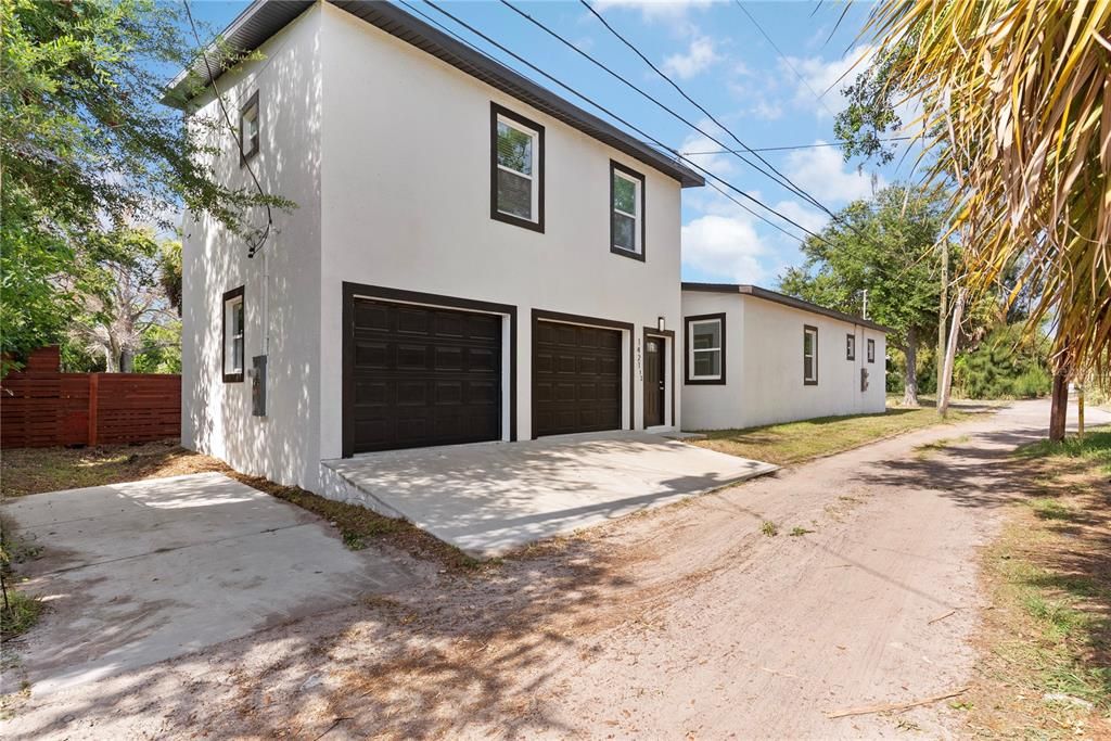 For Sale: $550,000 (4 beds, 3 baths, 2015 Square Feet)