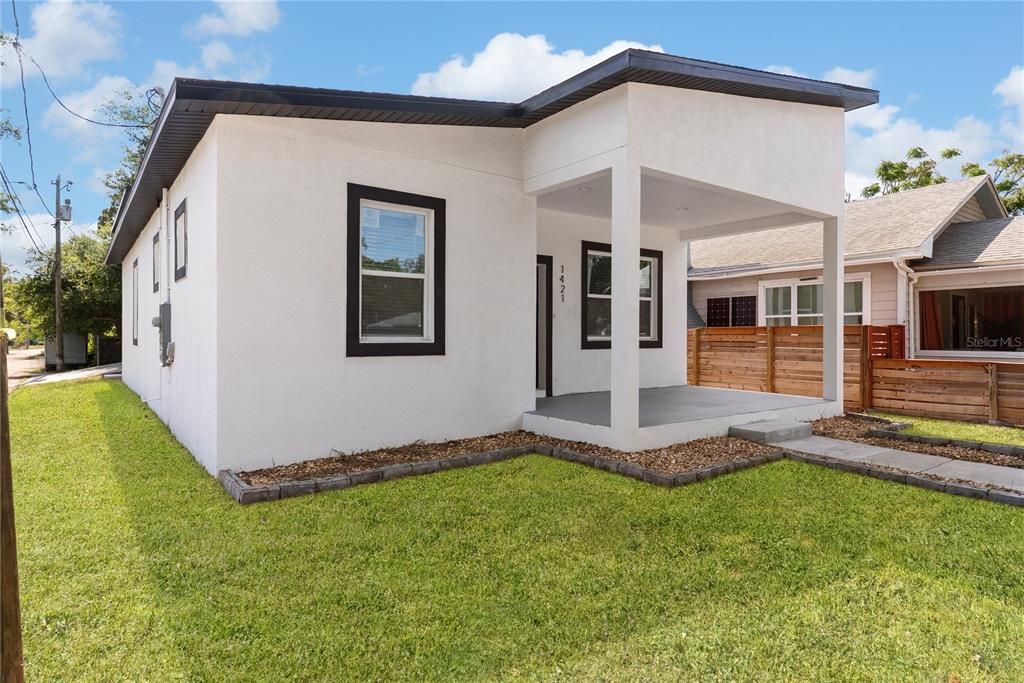 For Sale: $550,000 (4 beds, 3 baths, 2015 Square Feet)