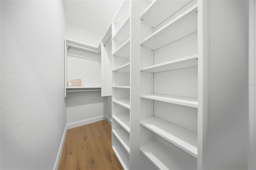 На продажу: $359,000 (4 спален, 2 ванн, 1468 Квадратных фут)
