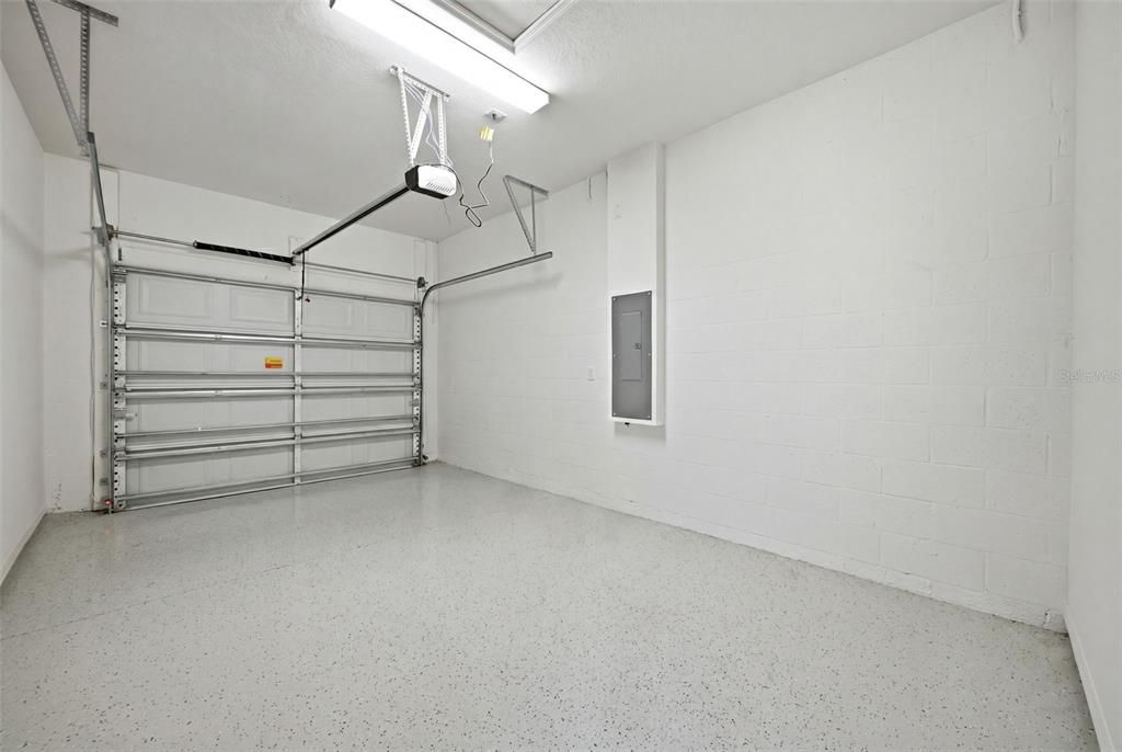На продажу: $359,000 (4 спален, 2 ванн, 1468 Квадратных фут)