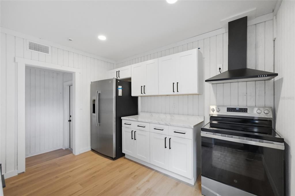 For Sale: $669,990 (3 beds, 2 baths, 1543 Square Feet)