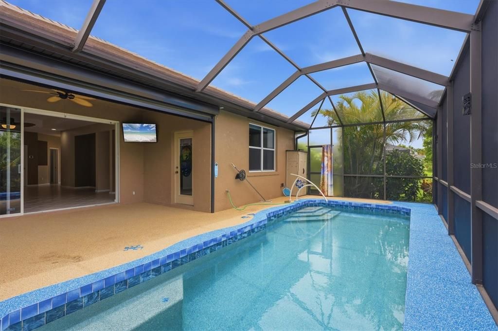 For Sale: $330,000 (3 beds, 2 baths, 1773 Square Feet)