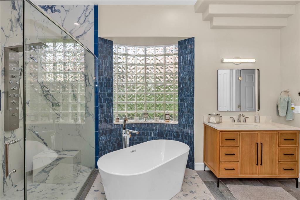 For Sale: $1,079,000 (4 beds, 3 baths, 3167 Square Feet)