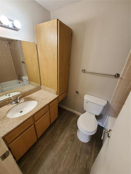 На продажу: $164,900 (1 спален, 1 ванн, 754 Квадратных фут)