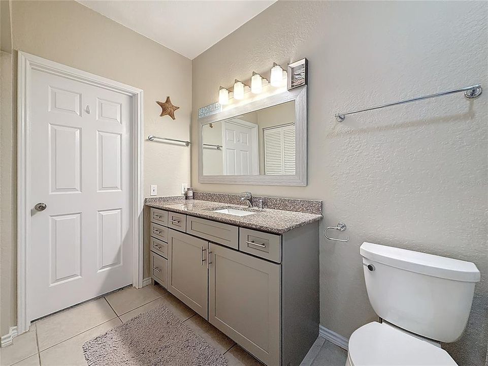 For Rent: $1,600 (1 beds, 1 baths, 656 Square Feet)