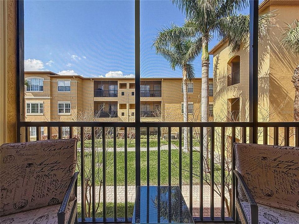 For Rent: $1,600 (1 beds, 1 baths, 656 Square Feet)