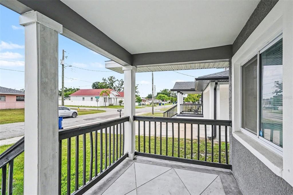 En Venta: $650,000 (4 camas, 2 baños, 2095 Pies cuadrados)