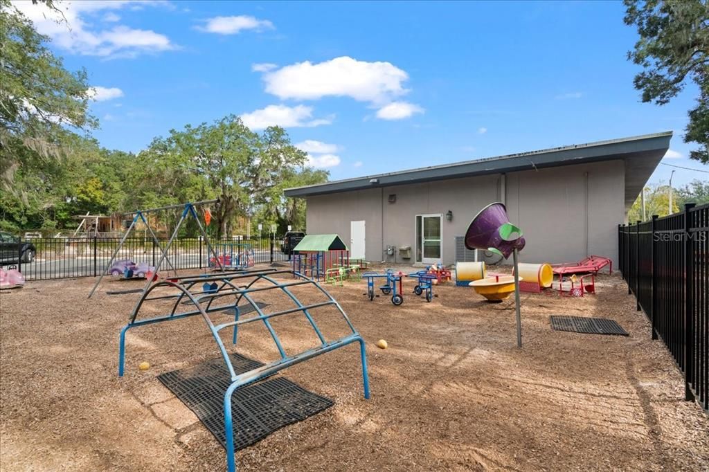For Sale: $999,000 (0 beds, 0 baths, 4374 Square Feet)