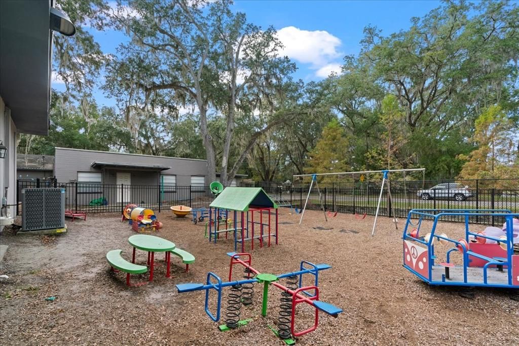 For Sale: $999,000 (0 beds, 0 baths, 4374 Square Feet)