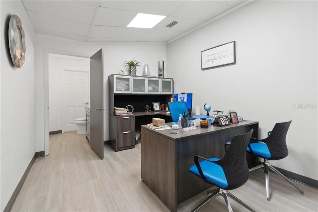 For Sale: $999,000 (0 beds, 0 baths, 4374 Square Feet)