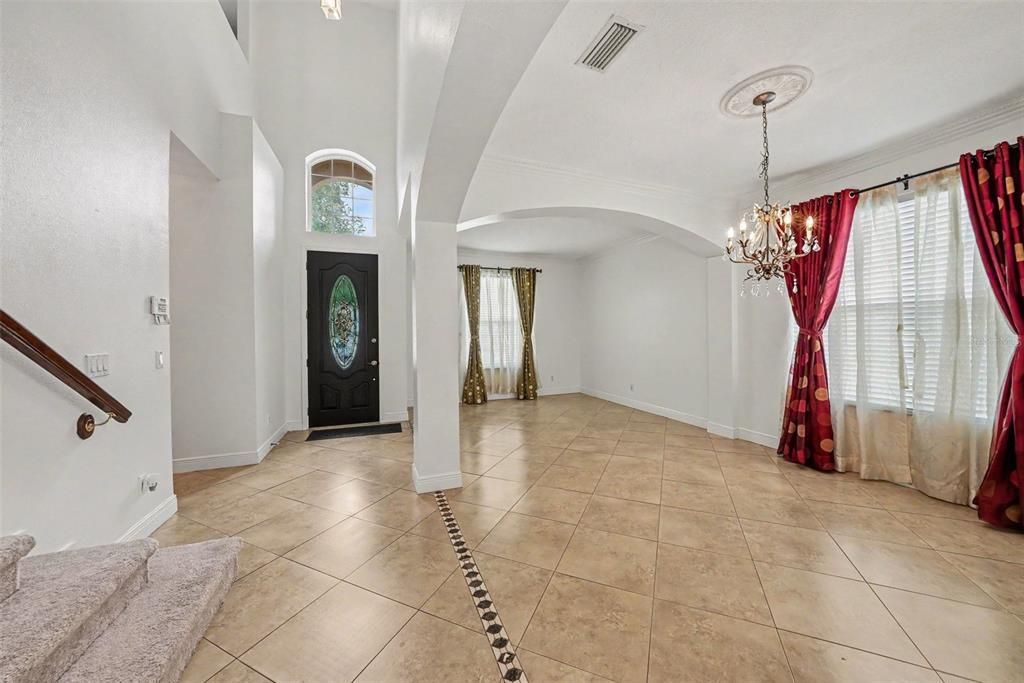 For Sale: $649,900 (5 beds, 3 baths, 3525 Square Feet)
