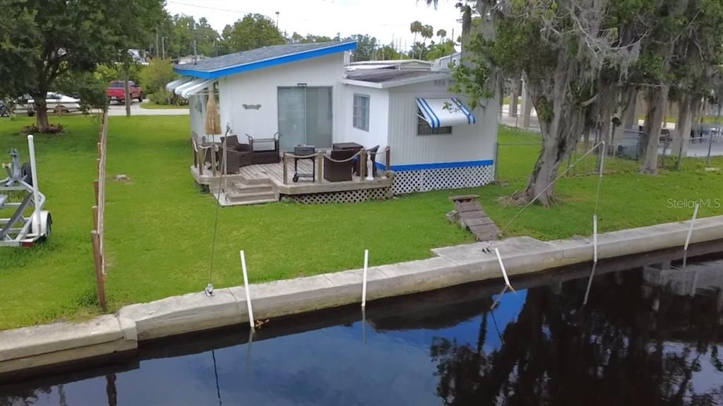 For Sale: $258,900 (2 beds, 1 baths, 1008 Square Feet)