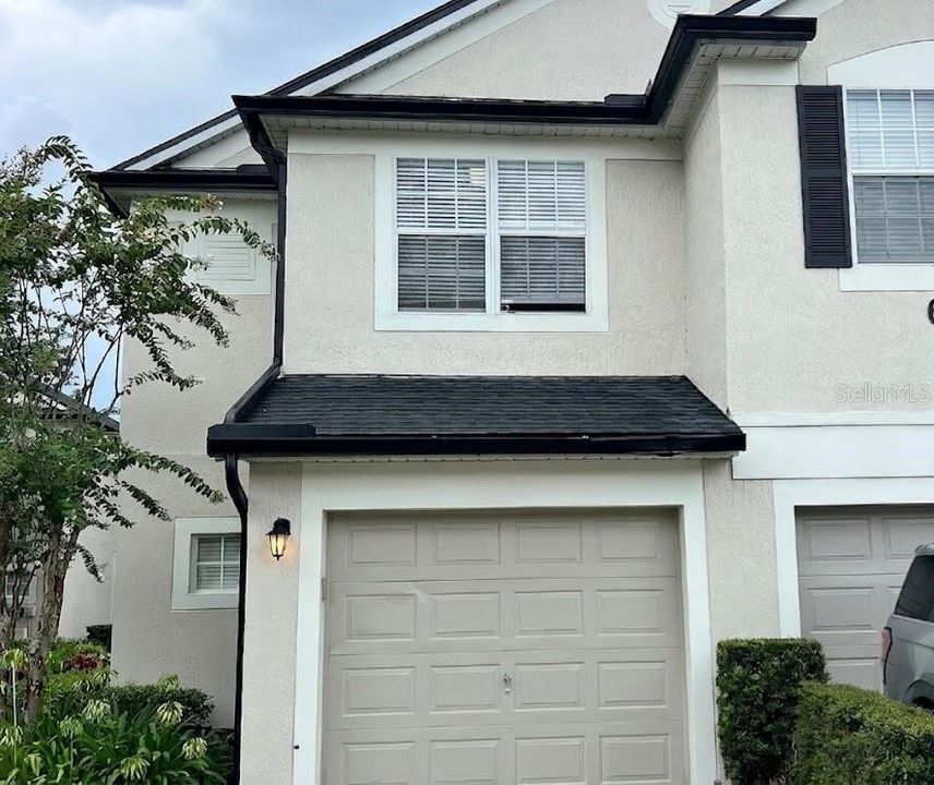 En Venta: $299,500 (3 camas, 2 baños, 1665 Pies cuadrados)