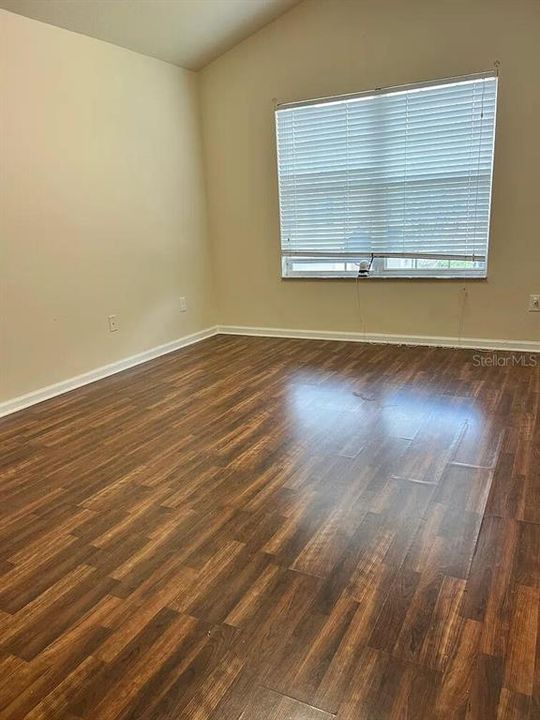 En Venta: $299,500 (3 camas, 2 baños, 1665 Pies cuadrados)