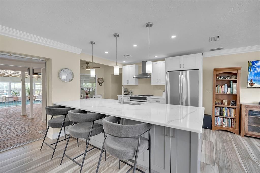 For Sale: $825,000 (4 beds, 4 baths, 1918 Square Feet)