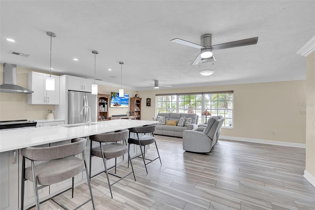 For Sale: $825,000 (4 beds, 4 baths, 1918 Square Feet)