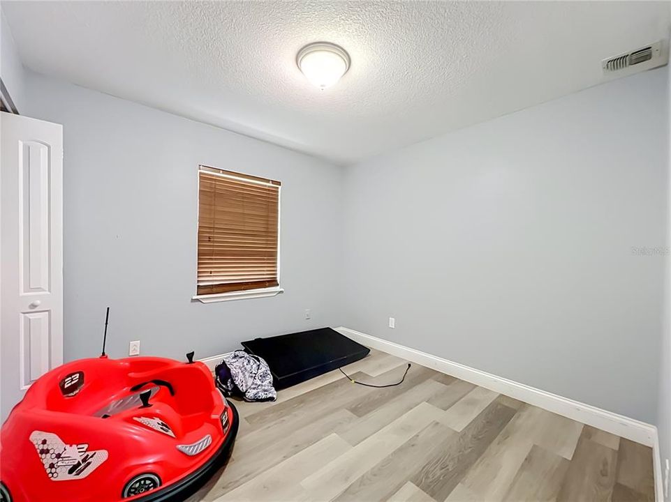 En Venta: $284,900 (3 camas, 2 baños, 1580 Pies cuadrados)