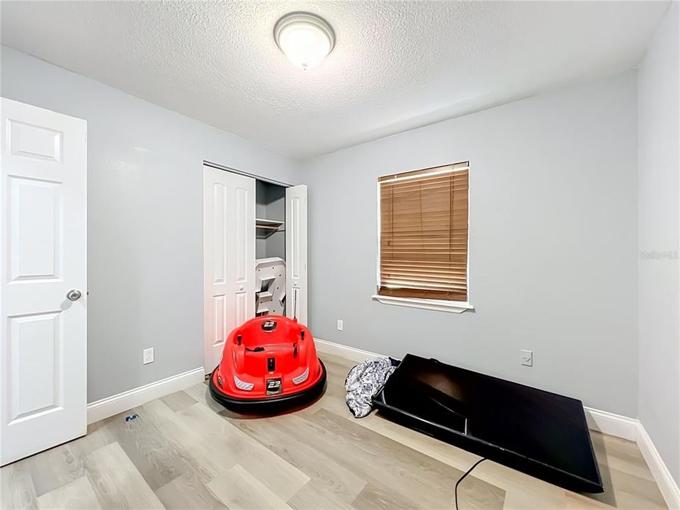 En Venta: $284,900 (3 camas, 2 baños, 1580 Pies cuadrados)