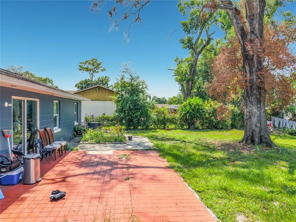 En Venta: $284,900 (3 camas, 2 baños, 1580 Pies cuadrados)