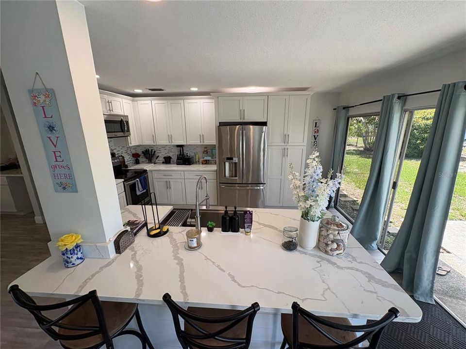 For Sale: $235,000 (3 beds, 2 baths, 1522 Square Feet)