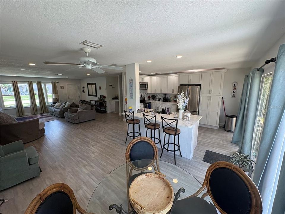 For Sale: $235,000 (3 beds, 2 baths, 1522 Square Feet)