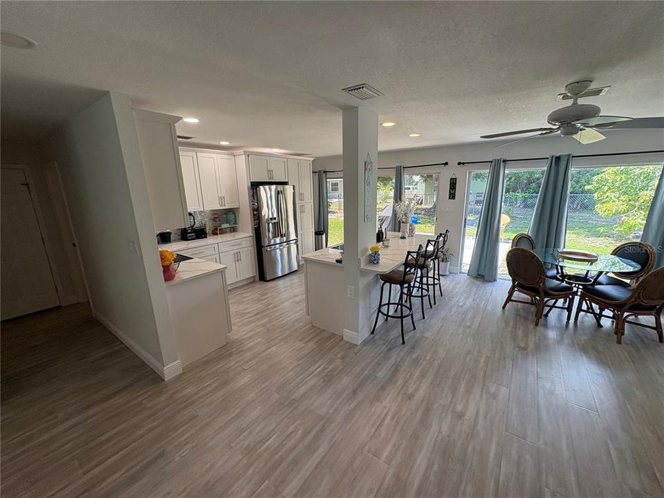 For Sale: $235,000 (3 beds, 2 baths, 1522 Square Feet)