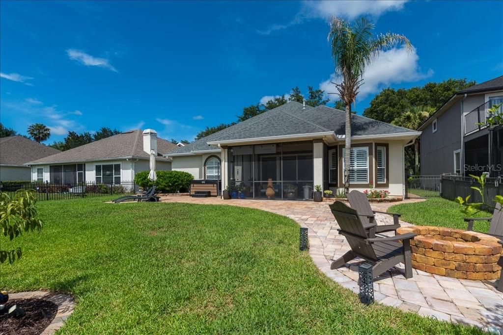 For Sale: $749,000 (5 beds, 3 baths, 2603 Square Feet)