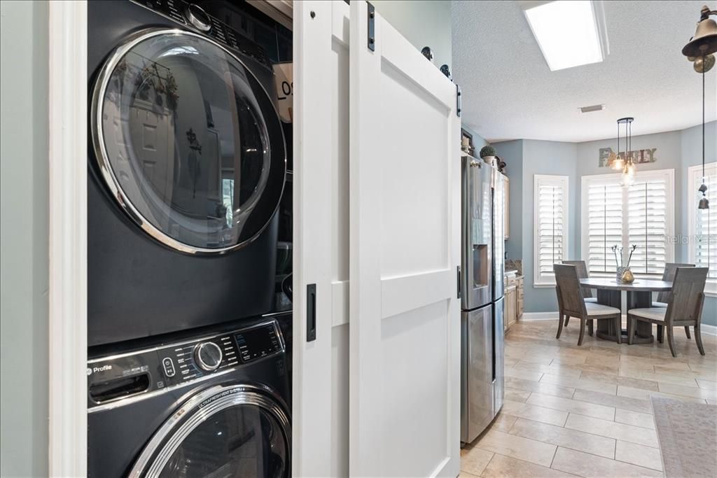 For Sale: $749,000 (5 beds, 3 baths, 2603 Square Feet)