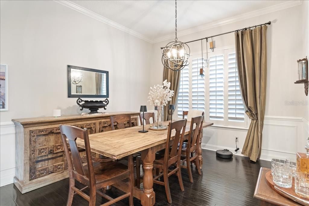 For Sale: $749,000 (5 beds, 3 baths, 2603 Square Feet)